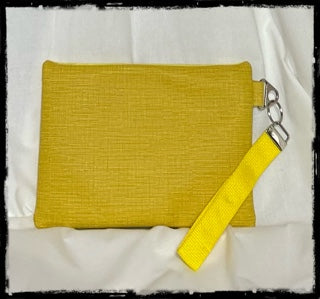 I’M NOT A TACO WRISTLET PURSE
