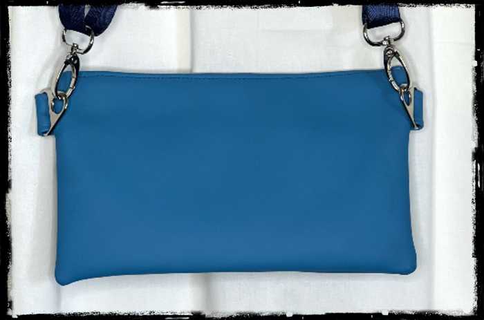 FANTASY READER CROSSBODY PURSE